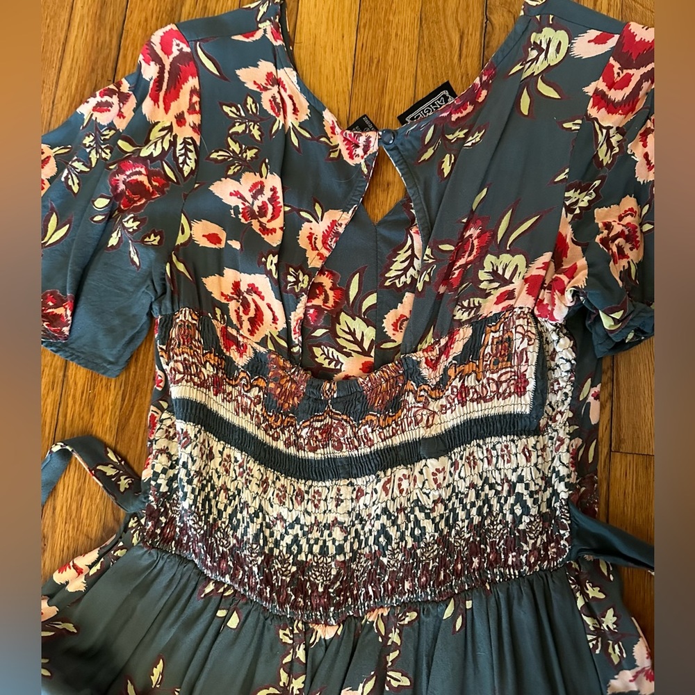 Floral romper - Picture 2 of 2